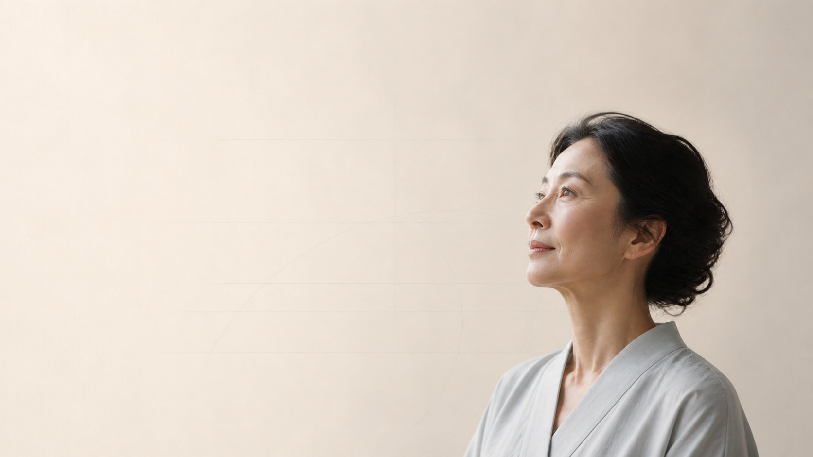 自然な表情と年齢の質感を残した成熟した女性の横顔（AI生成・人物は実在しません）